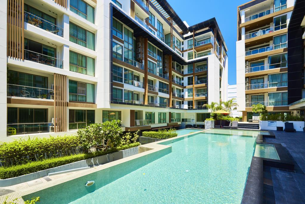 The Urban City Center By Fantasea Beach Pattaya Exterior foto